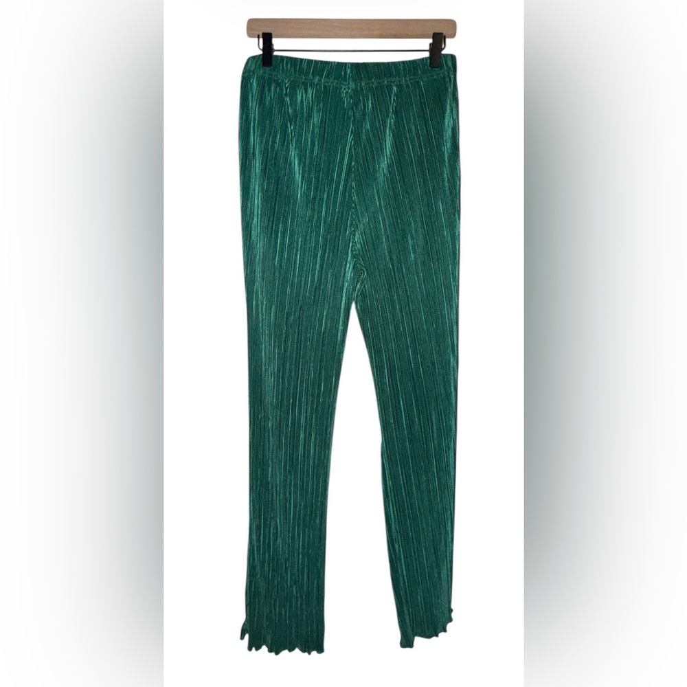 Madison +Hudson Emerald Green Pleated Wide-Leg Pants - Picture 3 of 8